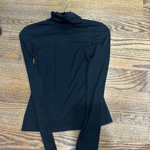 never worn lulus black turtleneck